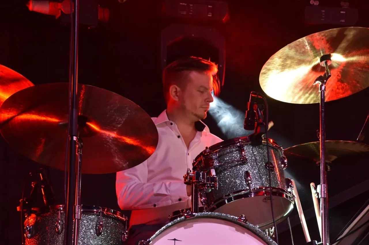 The Jetset Society live band at a stylish event